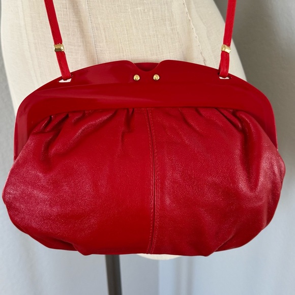 Vintage Red Leather Bag Made in Italy 🇮🇹 - Picture 2 of 7